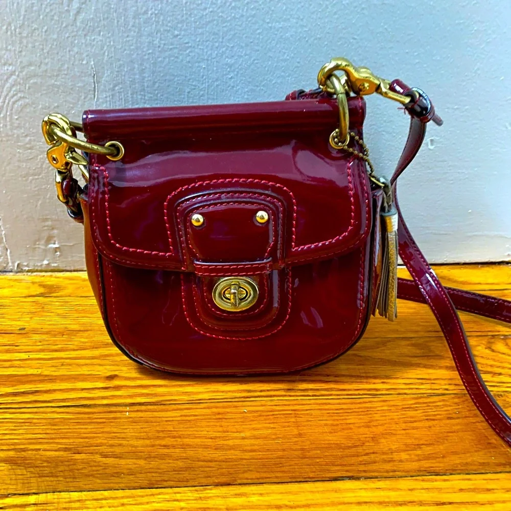 Beautiful burgundy COACH crossbody - Picture 1 of 6